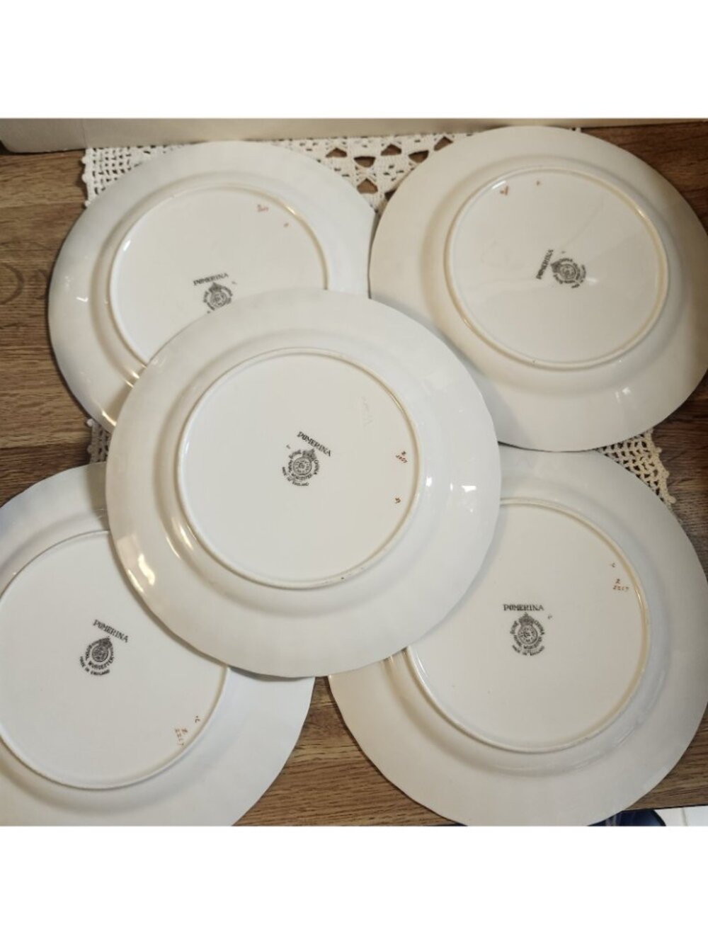 5- Royal Worcester 8" Lunch Plates Pomerina - Rare Print - Pink Floral Vintage - Picture 3 of 6